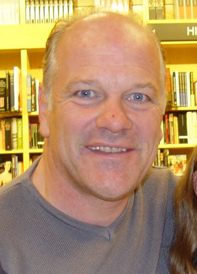 Andy Gray (footballer, born 1955)